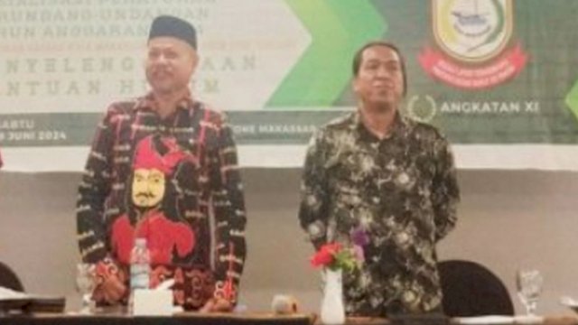 Anggota DPRD Makassar, Abdul Wahid menggelar sosialisasi Perda Nomor 7 Tahun 2015 tentang Penyelenggaraan Bantuan Hukum di Hotel MaxOne, Makassar, Sabtu (15/6/2024). (Foto: Istimewa)