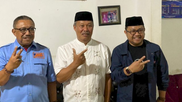 Tokoh masyarakat dari dataran tinggi Parigi, H Ahmad Tola menyatakan dukungannya kepada pasangan calon Bupati dan Wakil Bupati Gowa, Husniah Talenrang-Darmawangsyah Muin. (Foto: Istimewa)