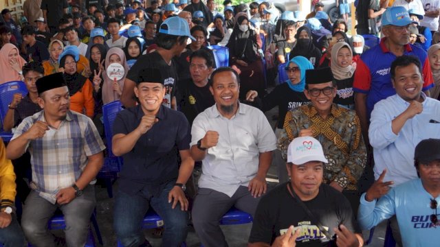 Dukungan untuk pasangan calon nomor urut 02 di Pilgub Sulsel 2024, Andi Sudirman Sulaiman-Fatmawati Rusdi (Andalan Hati) terus menguat dan semakin masif. (Foto: Istimewa)