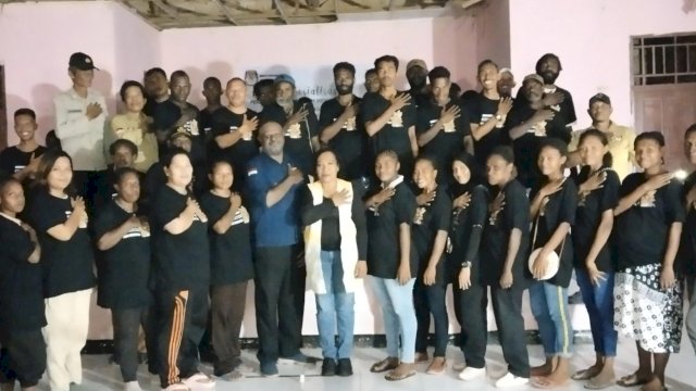 Kegiatan sosialisasi peranan masyarakat dalam Pilkada Mappi 2024. (Foto: Humas KPU Mappi)