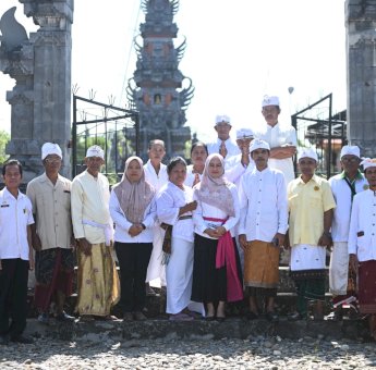 Rayakan Galungan bersama Umat, Indah: Mari Jaga Alam Semesta Hari Raya Galungan