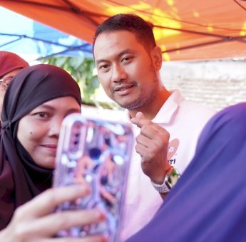 Program Seragam Sekolah Gratis Bikin Warga Mapala Dukung Seto-Rezki