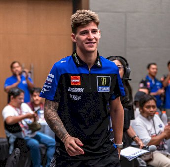 Fabio Quartararo Jumpa Fans dan Keliling Kota Mataram Naik Yamaha XMAX