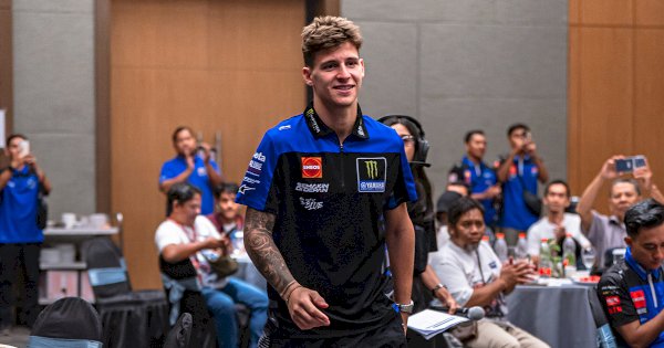 Fabio Quartararo Jumpa Fans dan Keliling Kota Mataram Naik Yamaha XMAX