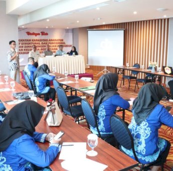 Perkuat Kinerja ASN, DPPKB Kutim Gelar Bimtek Peningkatan Kompetensi