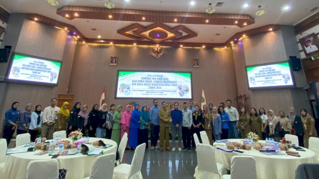 Pemkab Kutai Timur melalui Dinas Pemberdayaan Perempuan dan Perlindungan Anak (DP3A), menggelar pelatihan Konvensi Hak Anak (KHA) pada 11-12 November 2024. 