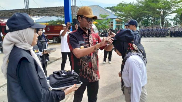 Pjs. Bupati Kutim, saat mengikuti Apel Siaga Masa Tenang di halaman kantor Pemadam Kebakaran (Damkar), Sabtu (23/11/2024) pagi.