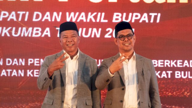 Paslon Bupati dan wakil Bupati Bulukumba (Petahana) nomor urut 2, Andi Muchtar Ali Yusuf-Andi Edy Manaf usai debat pertama Paslon Pilkada Bulukumba 2024. [Foto: IST]