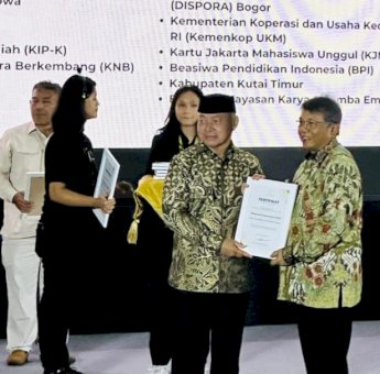Program Beasiswa Seperempat Abad Pemkab Gowa Dapat Penghargaan UI