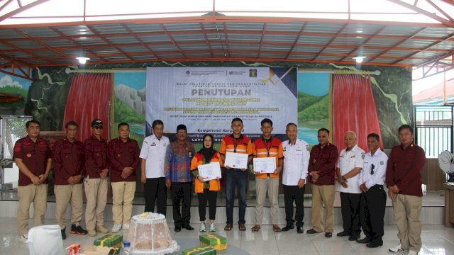 48 Warga Binaan Lapas Kelas IIA Parepare Raih Sertifikat Kompetensi Nasional di Pelatihan Vokasi