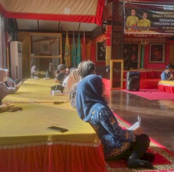 Sejumlah Komunitas dan Kalangan Adat Ikut Seminar Proses Pernikahan Mangkasara’
