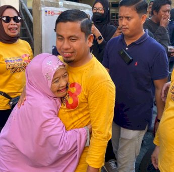 Kedekatan Tasming-Hermanto dengan Warga Terlihat Saat Blusukan di Kampung Pisang