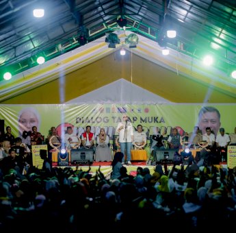 Ribuan Massa Padati Dialog Tatap Muka Andi Ina-Abustan di Awerange: Dukungan Menggema