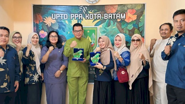 Dinas Pemberdayaan Perempuan dan Perlindungan Anak (DP3A) Kutai Timur, melakukan kunjungan kerja ke Unit Pelaksana Teknis Daerah Perlindungan Perempuan dan Anak (UPTD PPA) Batam.