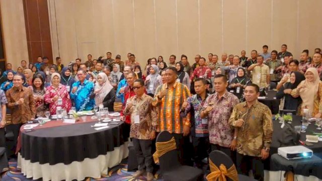 Bagian Kesejahteraan Rakyat (Kesra) Pemkab Kutai Timur (Kutim) menyelenggarakan Bimbingan Teknis (Bimtek) Pengelolaan Bantuan Hibah dan Bantuan Sosial (Bansos).