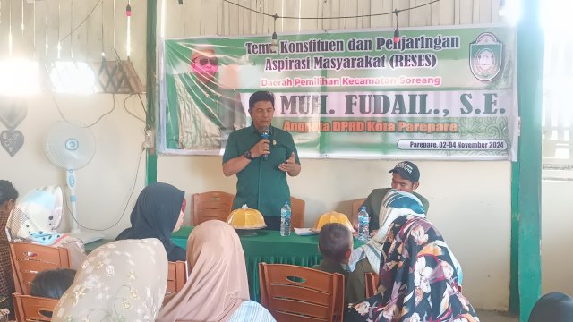 Ket: Legislator PKB Parepare Andi Fudail saat menjaring aspirasi warga Soreang 