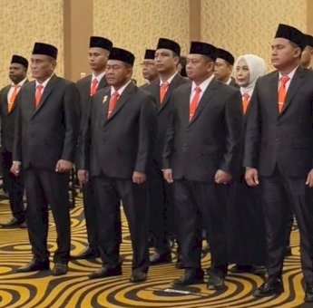 Perdana Dilantik, Anggota DPR Provinsi Papua Selatan Diminta Berkerja untuk Rakyat