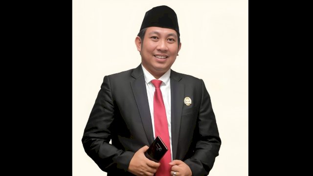 Ket: Ketua Dewan Pimpinan Cabang (DPC) Partai Kebangkitan Bangsa (PKB) Kabupaten Barru, Ir. AFK Majid, ST. MH