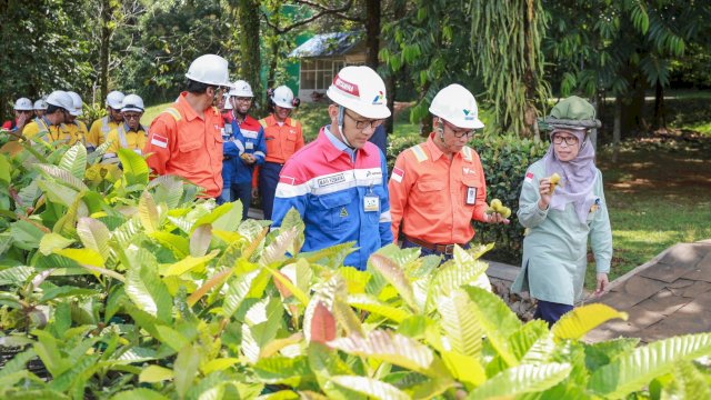 Demi mendorong industri pertambangan hijau, PT Vale Indonesia menjadi pionir pengguna BBM Pertamina yang ramah lingkungan. (Foto: Istimewa)