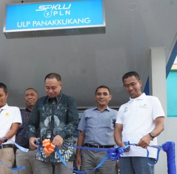 Momentum Hari Pahlawan, PLN Kembali Tambah SPKLU di Makassar untuk Dukung Ekosistem Kendaraan Listrik