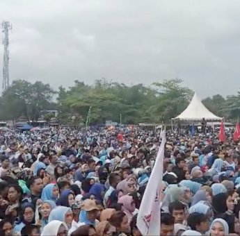 Koalisi Rakyat Unjuk Kekuatan di Kampanye Akbar Husniah-Darmawangsyah