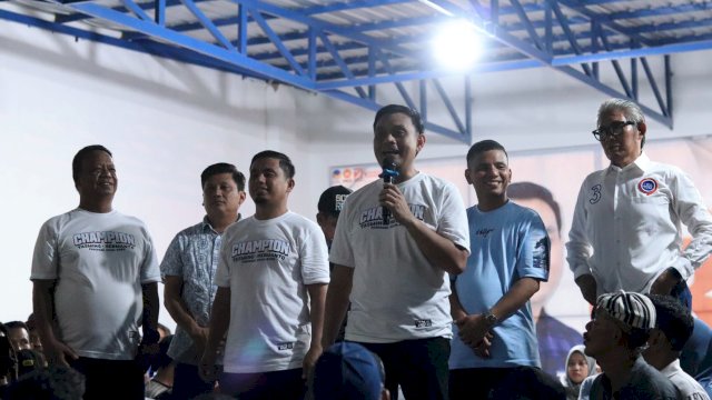 Ket: Tasming Hamid dan Hermato saat pidato kemenangan 