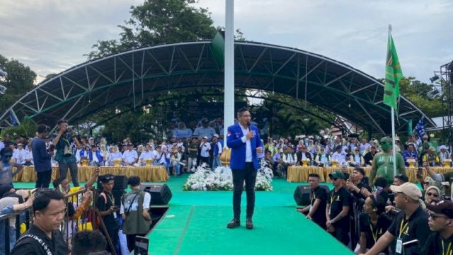 Ket: Sigit Purnomo, yang akrab dikenal sebagai Pasha Ungu, turut memeriahkan kampanye akbar ANH-TQ