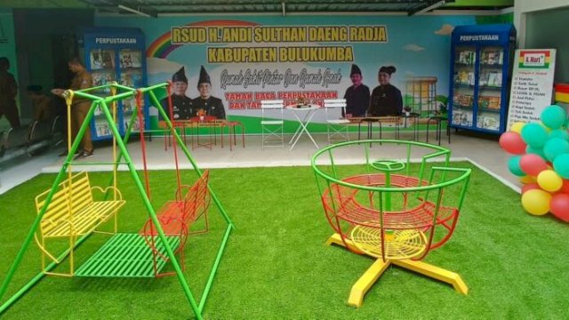 Fasilitas taman bermain anak RSUD Andi Sulthan Daeng Radja Bulukumba.