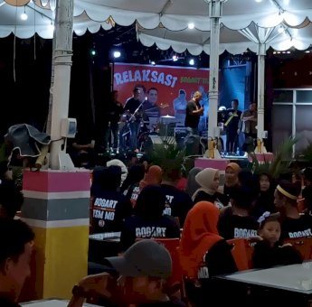 TSM-MO Menang di Pilkada Parepare, Bogart Team Gelar Malam Relaksasi