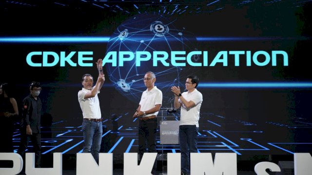 Kalla Toyota berhasil meraih kemenangan dalam ajang Customer Delight Kaizen Evolution (CDKE) - Asia Pacific 2024, di Singapura, pada 28 November 2024 lalu. (Dok. Kalla Toyota)