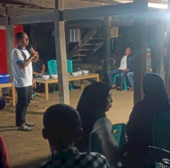 Ungkapan Syukur, Warga Lemoe Sambut Tasming Hamid di Acara Makan Malam