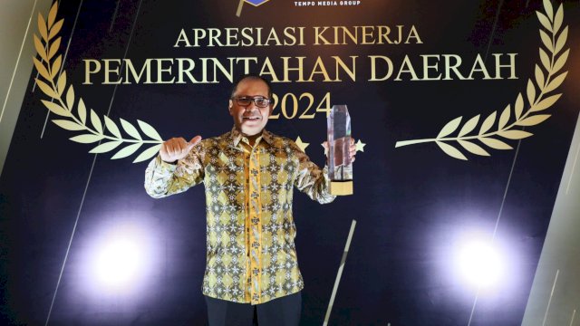 Wali Kota Makassar, Moh Ramdhan Pomanto meraih Apresiasi Kinerja Pemerintahan Daerah 2024 kategori Kinerja Total Tingkat Kota untuk daerah fiskal sedang. (Foto: Istimewa)