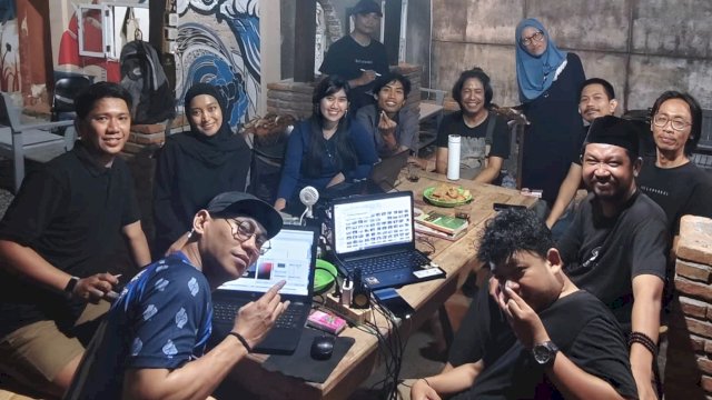 Ket: Brainstorming Pembentukan Dewan Kesenian Parepare (DKP)