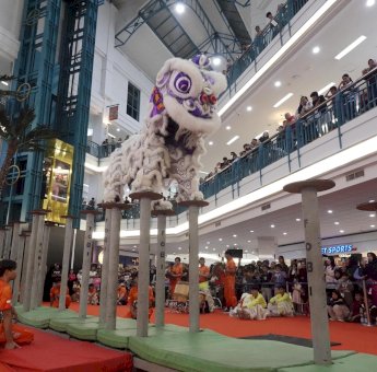 MaRI dan Nipah Park Rayakan Imlek 2025 Dengan Parade Barongsai