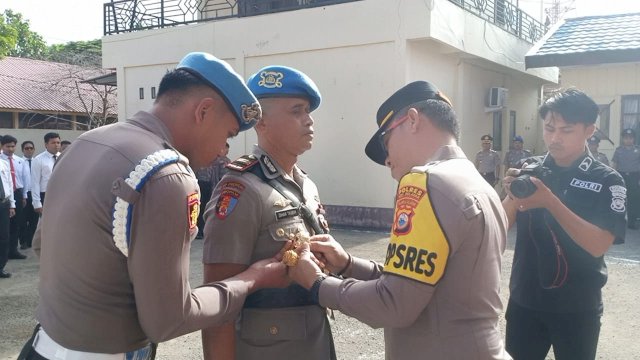 Sebanyak 25 personel Polres Kepulauan Selayar mendapatkan kado istimewa di awal tahun 2025 berupa kenaikan pangkat setingkat lebih tinggi. (Foto: Istimewa)