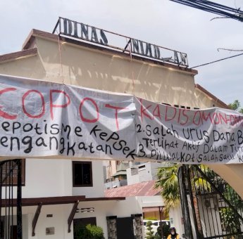 Kadisdikbud Parepare Dituding Nepotisme dan Salah Urus Dana BSM, Warga Desak Copot Jabatan