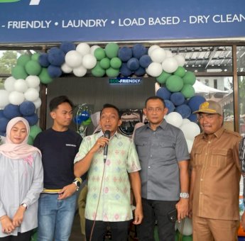 Dorong UMKM Ramah Lingkungan, Syaharuddin Alrif Resmikan 54 Eco Friendly Laundry