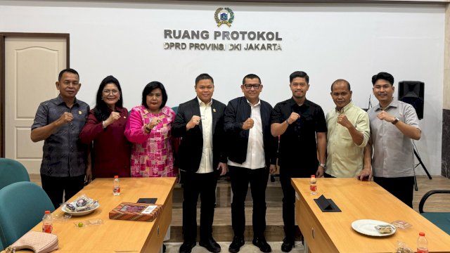 Wakil Ketua DPRD Provinsi Sulawesi Selatan, Yasir Machmud, memimpin kunjungan Badan Musyawarah (Bamus) DPRD Sulsel ke DPRD Provinsi DKI Jakarta, Rabu (19/2/2025). (Foto: Istimewa)