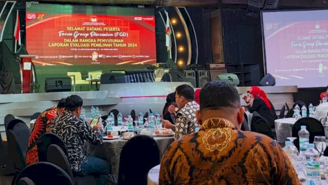 KPU Provinsi Sulawesi Selatan menggelar Focus Group Discussion (FGD) di Hotel Claro, Jalan AP Pettarani, Makassar, Sabtu (22/2/2025). (Foto: Istimewa)