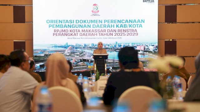 Wakil Wali Kota Makassar, Aliyah Mustika Ilham saat membuka kegiatan Orientasi Dokumen RPJMD dan Renstra Perangkat Daerah di Hotel Aston, Makassar, Senin (24/2/2025). (Foto: Istimewa)