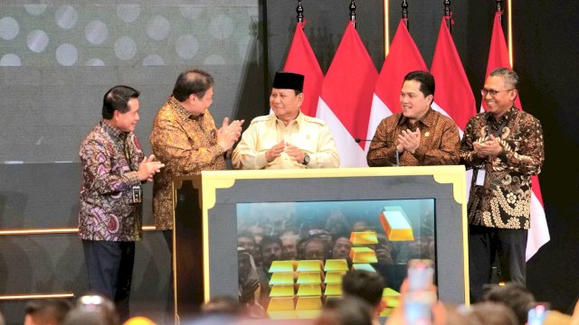 Presiden RI, Prabowo Subianto saat meresmikan layanan Bank Emas dari PT Bank Syariah Indonesia Tbk (BSI) di Jakarta, Rabu (26/2/2025). (Foto: Istimewa)