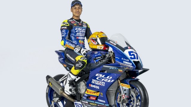 Pembalap Yamaha Indonesia, Aldi Satya Mahendra mengenakan Wearpack Official World Supersport 2025. (Foto: Istimewa)