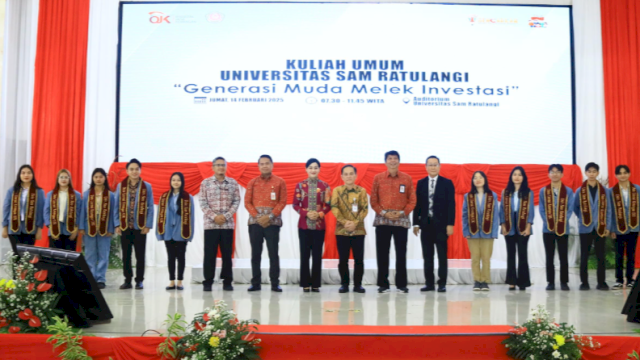 Kepala Eksekutif Pengawas Perilaku Pelaku Usaha Jasa Keuangan, Edukasi dan Pelindungan Konsumen OJK Friderica Widyasari Dewi (tengah), dan Kepala OJK Sulselbar Darwisman (ketujuh kiri) saat menghadiri Sosialisasi GENCARKAN kepada PUJK di Sulawesi Utara, Gorontalo, dan Maluku Utara, kemarin. (Dok. OJK) 