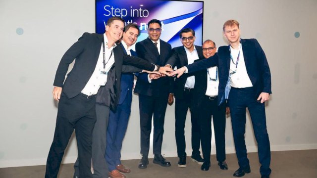 Indosat gandeng Ericsson dan Google Cloud untuk mengintegrasikan Business Support System (BSS) dalam satu platform berbasis cloud guna mendukung pertumbuhan ekonomi digital Indonesia. (Dok. Indosat)