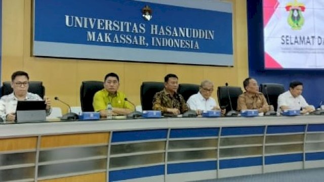 Ket: Pemkot Parepare FGD dengan Unhas