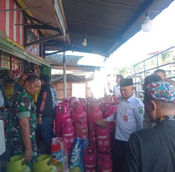 Tidak Usah Panic Buying, Pemkab Kukar Pastikan Stok Beras dan Minyak Goreng Aman Sampai Lebaran