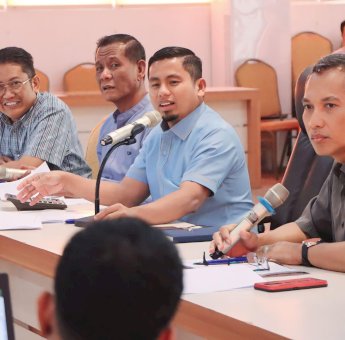 Lanjut Rapat Efisiensi Anggaran, Tasming Hamid Minta Perangkat Daerah Prioritaskan Anggaran untuk Kepentingan Masyarakat