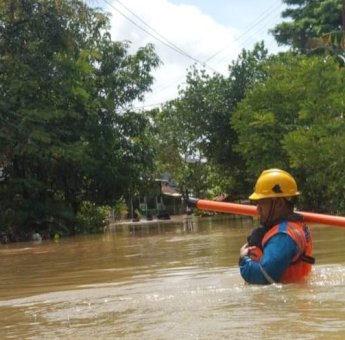 Hadapi Cuaca Ekstrem, PLN Imbau Masyarakat Tetap Waspada