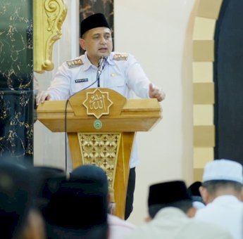 Munafri Arifuddin Tarawih Bersama Warga Manggala, Ajak Perkuat Ukhuwah Islamiyah