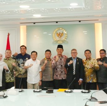 Terima Audiensi DPRD Parepare di Komisi II, Taufan Pawe Komitmen Perjuangkan Hak CPNS dan PPPK